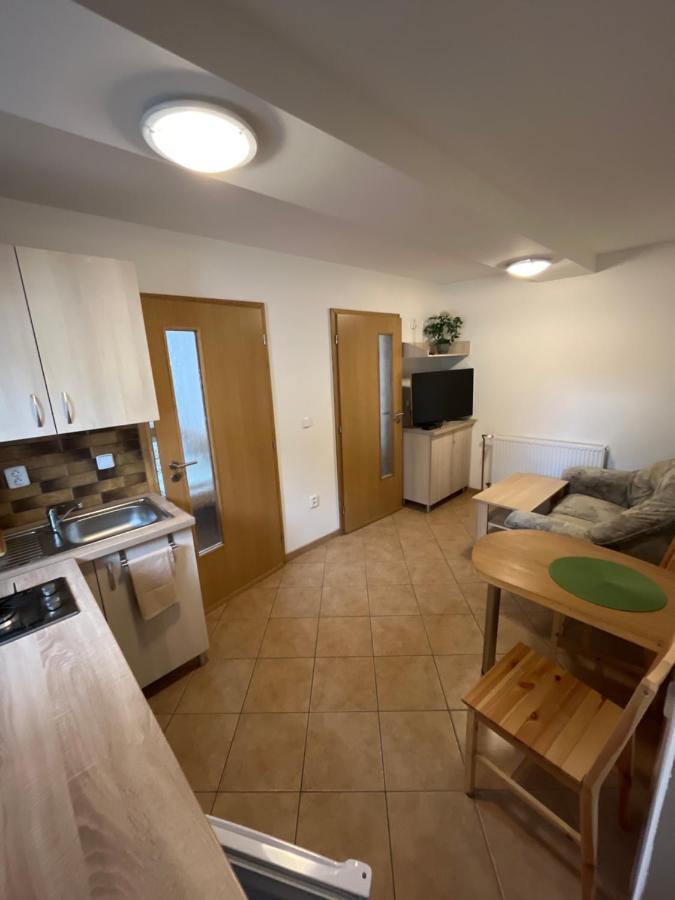 Sokoli Hnizdo Hotel Hlaska Bagian luar foto
