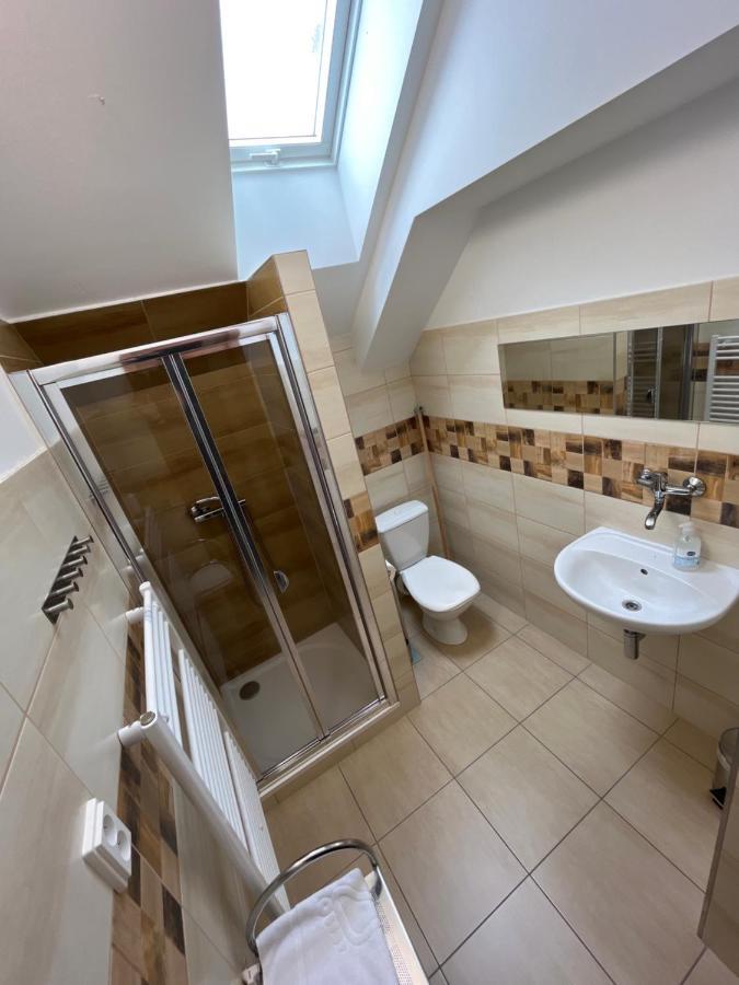 Sokoli Hnizdo Hotel Hlaska Bagian luar foto